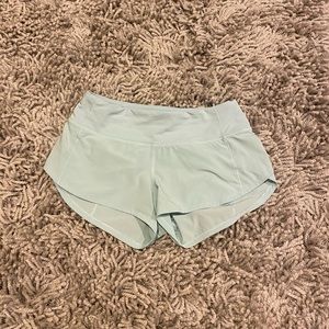 Lululemon speed up short
